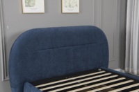 Lit Willsoon avec tête de lit incurvée en velours bleu marine capitonnée, cadre de lit extensible avec pieds en bois, meubles de chambre à coucher