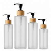 Bouteille en plastique transparente givrée PET rechargeable de 3 oz/4 oz/5 oz/6 oz/8 oz avec logo personnalisé et bouchons en bambou