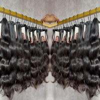 Cheveux bruts alignés sur des cuticules super doublement étirées de haute qualité, cheveux humains brésiliens vierges de qualité 12A, faisceaux de cheveux humains ondulés