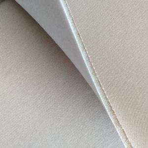2023 spugna laminata per auto o soffitto per auto tessuto per rivestimento in tessuto 100% poliestere tessuto <span class=keywords><strong>Jacquard</strong></span> Jersey lavorato a <span class=keywords><strong>maglia</strong></span> 70D circa 3 Mm - Product Image 3