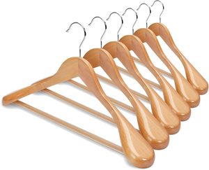 Vente en gros de cintres en bois avec barre de pantalon antidérapante 360 crochet pivotant Lot de 30 logo personnalisé pour chemises vestes pantalon robe manteau - Product Image 1