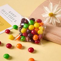 Sac d'emballage en plastique OPP transparent auto-adhésif recyclable imprimé sur mesure fabriqué en Chine pour cadeaux et bonbons