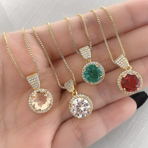 Parure de bijoux avec pierre principale ronde, style simple et élégant, collier et boucles d'oreilles en zircon cubique, pour femme, pour le quotidien et les fêtes - Product Image 4
