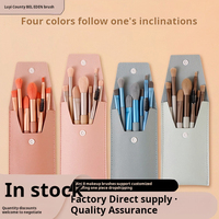 Gran oferta de mini brochas de maquillaje portátiles personalizadas de alta calidad, juego de brochas de maquillaje de pelo de madera suave con mango de plástico mate de Color caramelo