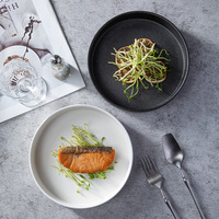 Plato Assiettes modernes Assiette classique Ensembles de vaisselle Salle de banquet Plats en céramique blanche Assiette Newell Logo personnalisé Restaurant