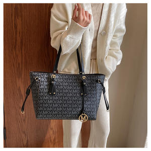 Bolso de Hombro Tipo Tote de Gran Capacidad con Estampado Retro y Letras, Estilo 2026 para Mujer - Product Image 6