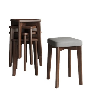 Silla de Comedor Nórdica Moderna de Acero con Tapicería de Cuero Sintético, Apilable y Duradera, Muebles para el Hogar - Product Image 4