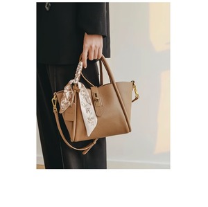 2025 nuevo bolso retro de patchwork de pata de gallo color rojo y marrón a juego de moda y versátil - Product Image 6