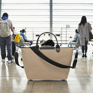 Nouveau Sac Bandoulière Commuter en Nylon Imperméable avec Nœud et Plumes d'Hiver, Tailles S/M/Mini, Marque de Luxe Française, Vente en Gros 2025 - Product Image 3