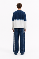 Ensemble veste kimono en jean tie-dye à boutons chinois et jean cargo à jambes larges à bords bruts