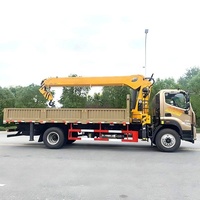 Grue montée sur camion Foton 4x2 de 10 tonnes à flèche télescopique articulée, fournie directement par l'usine, à vendre