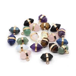 B3898 15*17mm pierre de naissance brute pendentif à breloques point opale quartz pierre pendentif à breloques pour la fabrication - Product Image 2