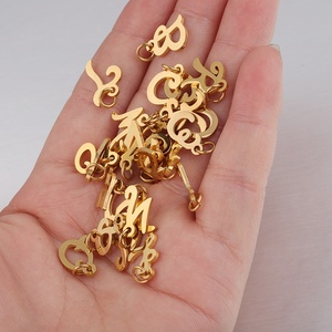 MECYLIFE Bán Buôn Giá Rẻ Charms Mặt Dây Trang Sức Hình Học Laser Cắt A-Z Bảng Chữ Cái Tiếng Anh Thư Mặt Dây Quyến Rũ - Product Image 4