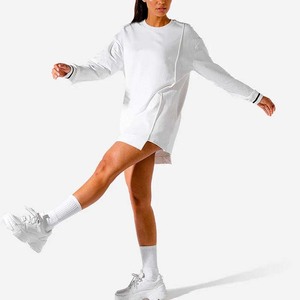 Camicetta da <span class=keywords><strong>donna</strong></span> <span class=keywords><strong>Oversize</strong></span> Casual t-shirt a manica lunga con stampa Logo personalizzata camicetta di felpa personalizzata - Product Image 3