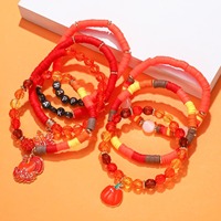 CYNYA Ensemble de bracelets empilables en céramique perlée, avec breloques citrouille, dinde et feuille d'érable en argile polymère, Cadeau de Thanksgiving et d'automne