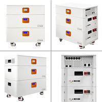 Système intégré de batterie de stockage solaire résidentiel 60 PV empilable IP65 avec communication CAN