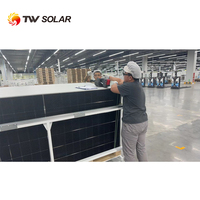 Panneau solaire photovoltaïque monocristallin TW Solar de grande puissance 720W 730W 740W 750W, module bifacial TOPCon pour système d'énergie solaire hybride