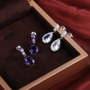 Orecchini a Perno con Zirconi a Goccia per Donne, Gioielli Eleganti e di Tendenza - Product Image 2