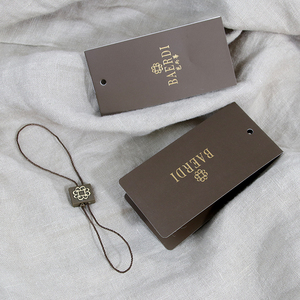 Tùy chỉnh thiết kế in ấn hangtag Logo may dập nổi treo thẻ quần áo Nâu đu treo tag nhãn - Product Image 2
