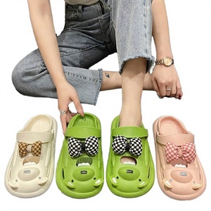Sandalias de Plataforma con Diseño de Dibujos Animados, Impermeables, Resistentes, para Mujer, Estilo Veraniego, con Amortiguación Tipo Nube, Suela Gruesa, para Playa - Product Image 1