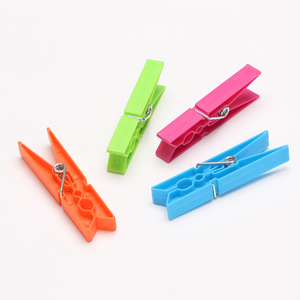 Pinces <span class=keywords><strong>à</strong></span> <span class=keywords><strong>linge</strong></span> multifonctionnelles, durables et écologiques en plastique pour la lessive, la cuisine, l'extérieur, la garde-robe et le salon - Product Image 3