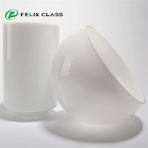 Cúpula de Vidrio Fundido OEM Personalizada, Color Blanco Ópalo, con LED, para Lámparas de Araña y Colgantes, con 3 Años de Garantía - Product Image 1