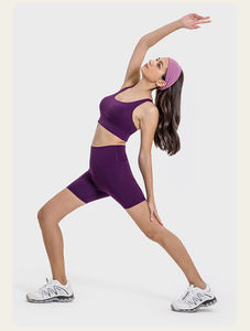 Fabricant d'un soutien-gorge de sport rembourré amovible et confortable, respirant et personnalisé, short de fitness, ensemble de yoga pour femmes - Product Image 4