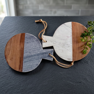 Planche à pain élégante en bois de manguier avec rainure pour jus, réversible, faite à la main, pour découper et servir, idéale pour boulangerie, cuisine, salle à manger, ustensiles de cuisine et plats. - Product Image 1