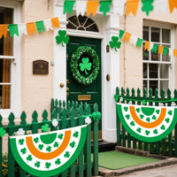 Drapeau demi-cercle de la Saint-Patrick 45X90CM Drapeaux plissés de fête durables et bon marché pliés pour l'affichage dans les célébrations de vacances