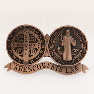 Más Vendido Mecrt Insignia Religiosa de San Benito, Decoración Retro de Metal para el Hogar, Adorno Católico para Coche y Escritorio, Principalmente de Aleación - Product Image 4