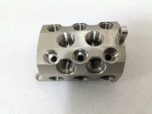 Bloc 3HNM13819-1 8x2/2 pour robot industriel de marque, haute précision, haute efficacité, faible coût - Product Image 5
