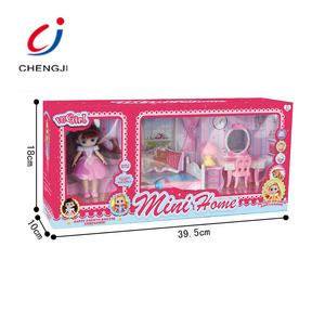 Jolie <span class=keywords><strong>poupée</strong></span> colorée pour enfants, jeu d'intérieur, ensemble <span class=keywords><strong>de</strong></span> <span class=keywords><strong>maison</strong></span>, jouet en plastique bon marché - Product Image 4