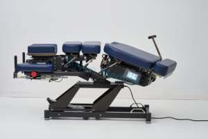 Automatisch Verstellbarer Chiropraktik-Tisch LCD-Touchsystem Becken-Traktions-Massagetisch - Product Image 5