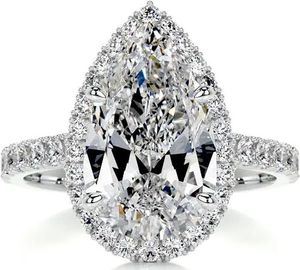 Anillo de Lujo Aivenchy para Mujer con Moissanita de Corte Radiante, Plata de Ley 925 con Baño de Rodio, Anillo de Boda - Product Image 1
