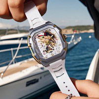 Montre mécanique pour homme, design Marlin, boîtier tonneau, cadran blanc, bracelet en silicone, vis dorées argentées, style artistique