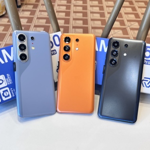 Nuevo Teléfono Inteligente Techno Camon 50 Pro 5G con Pantalla Curva, Deca Core, Cámara de 48MP, 24+512GB de Memoria, Android 15, LTE, CDMA, 120Hz - Product Image 1