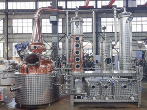 2025 nuevo <span class=keywords><strong>destilador</strong></span> <span class=keywords><strong>de</strong></span> Alcohol 550L licores destilación SS columna <span class=keywords><strong>de</strong></span> vidrio olla <span class=keywords><strong>de</strong></span> cobre todavía bomba para whisky brandy Gin destilería - Product Image 6