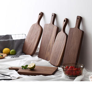 Planche à découper carrée en noyer noir d'Amérique du Nord, écologique, antibactérienne, épaisseur 1,5 cm, sans danger pour les aliments, pour la cuisine - Product Image 4