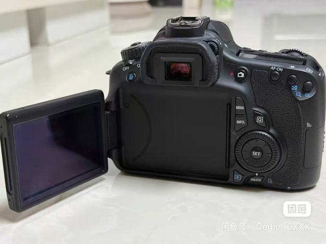 EOS 60D + Lens 50mmF1.8  Ni Kon Camera  Original Second Hand Used Camera DSLR Professional Digital Camera