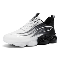 Chaussures de sport légères en maille respirante pour hommes avec semelle en PVC à lacets souples printemps été course à pied marche sportive Style à la mode