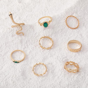 Nuevo Anillo Combinado de Moda, Anillo Personalizado en Forma de Serpiente Dorada con Punta Trenzada, Diamante Creado en Laboratorio, Juego de 8 Piezas, Aleación, Venta al por Mayor - Product Image 2