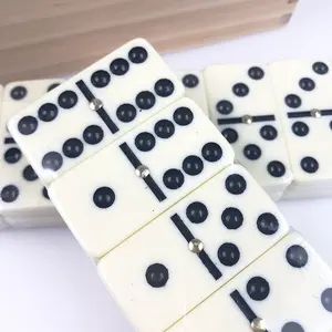 Juego de dominó de plástico de punto negro con girador central en caja de madera, 28 azulejos, blanco marfil, doble seis