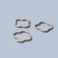 Cincin penghubung bunga berlapis emas 14K, berlapis emas, 10mm, bermotif bunga berdaun empat, berongga, untuk pembuatan anting DIY