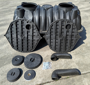 Système <span class=keywords><strong>de</strong></span> <span class=keywords><strong>fosse</strong></span> <span class=keywords><strong>septique</strong></span> commercial portable souterrain à 3 compartiments en PE noir, réservoir <span class=keywords><strong>de</strong></span> stockage <span class=keywords><strong>de</strong></span> 1000 L avec <span class=keywords><strong>couvercle</strong></span> - Product Image 2