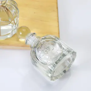 Bouteille de diffuseur transparente haut de gamme personnalisée, bouteille de diffuseur de roseaux de 500ml bouteilles de diffuseur en vrac en verre de luxe, vente en gros