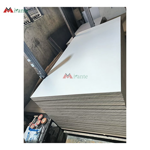 Chine Fabricant 3Mm / 6Mm / 9Mm / 12Mm / 18Mm <span class=keywords><strong>Contreplaqué</strong></span> mélamine blanc de qualité E1 <span class=keywords><strong>Contreplaqué</strong></span> multicouche marin pour garde-robe - Product Image 1
