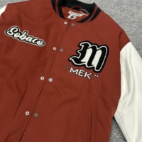 Winter Herren Chenille Buchstaben 3D Stickerei Bomberjacke Winddicht Atmungsaktiv V-Ausschnitt Nylon Baumwollfüllung 50 Stück MOQ Kundenspezifische Marke