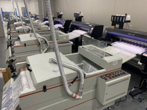 เครื่องพิมพ์อัตโนมัติ Garros ผลิตด้วยหัวพิมพ์ I3200 สำหรับพิมพ์ฟิล์ม PET ด้วยหมึกสีขาว DTF ความกว้างการพิมพ์ 60 ซม. รุ่น 60m - Product Image 6