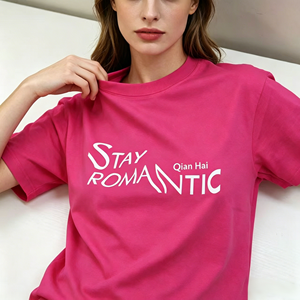 Collezione T-Shirt Oversize Nera con Grafica 'Don't Give Love Dreamer', Maglietta Streetwear Personalizzata, Vestibilità Ampia, Tessuto 200 Grammi, OEM Privato - Product Image 3