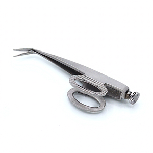 Tijeras Rectas de Acero Inoxidable para Recortar Pestañas, Mango Perfecto, Herramientas de Belleza Multifuncionales para Adultos, Cuchilla Afilada y Duradera para Cutículas - Product Image 1